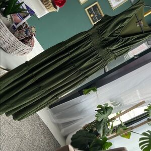 Taylor Olive Green Casual Midi Dress